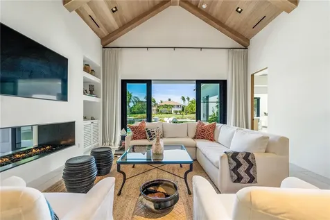 61 Caribe Way Vero Beach FL 32963