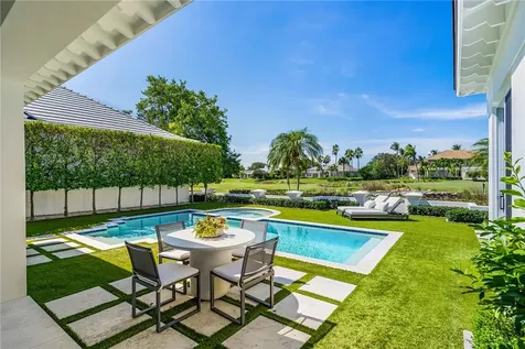 61 Caribe Way Vero Beach FL 32963
