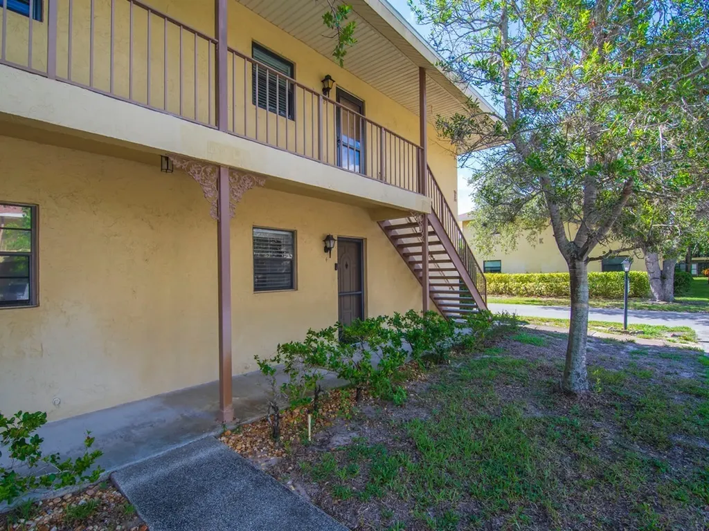 400 18th Street Vero Beach FL 32960