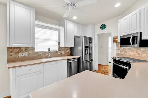4959 Corsica Square Vero Beach FL 32967
