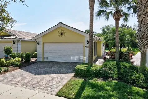 4959 Corsica Square Vero Beach FL 32967