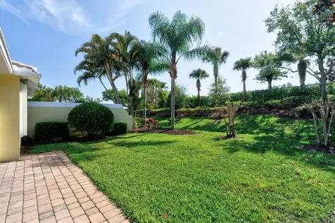 4959 Corsica Square Vero Beach FL 32967