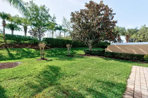 4959 Corsica Square Vero Beach FL 32967