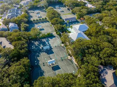 1175 Winding Oaks Circle E Vero Beach FL 32963