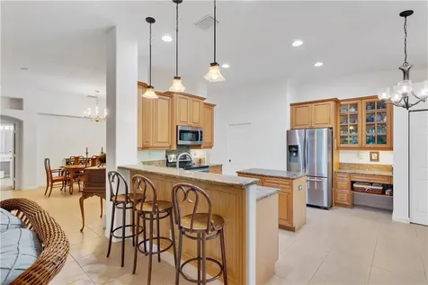 709 E Ocracoke Square SW Vero Beach FL 32968