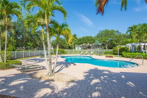 709 E Ocracoke Square SW Vero Beach FL 32968