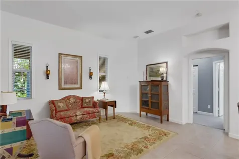 709 E Ocracoke Square SW Vero Beach FL 32968