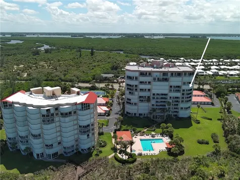 3880 N Highway A1a North Hutchinson Island FL 34949