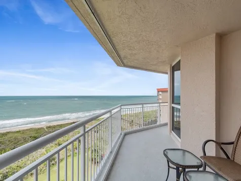 3880 N Highway A1a North Hutchinson Island FL 34949