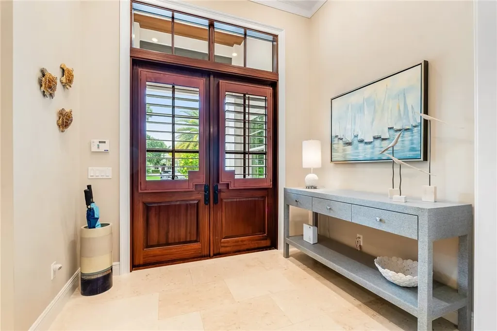 211 Coconut Creek Court Vero Beach FL 32963