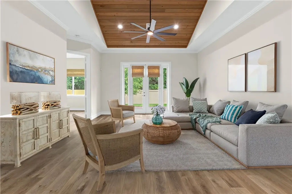 2025 Bridgepointe Circle Vero Beach FL 32967
