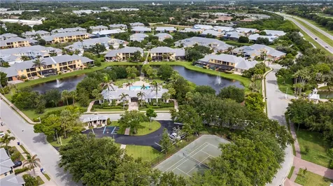 2025 Bridgepointe Circle Vero Beach FL 32967