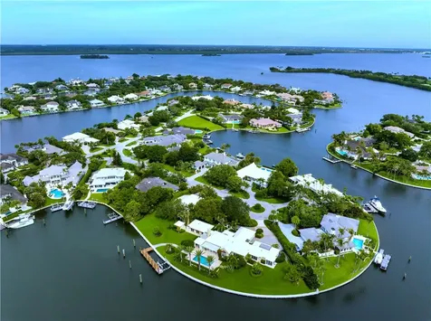 220 Rudder Road Vero Beach FL 32963