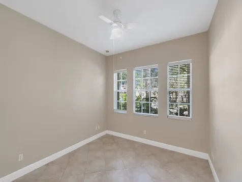 1929 Grey Falcon Circle SW Vero Beach FL 32962