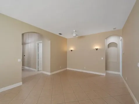 1929 Grey Falcon Circle SW Vero Beach FL 32962