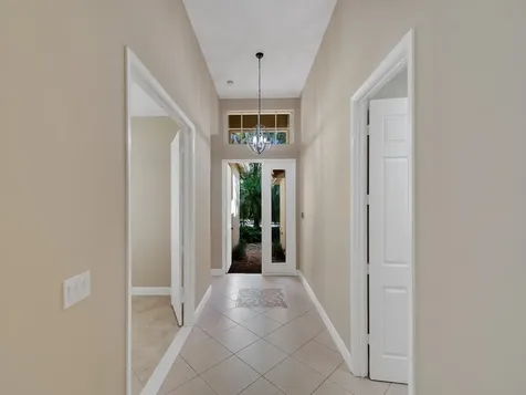 1929 Grey Falcon Circle SW Vero Beach FL 32962