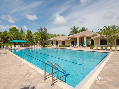 1929 Grey Falcon Circle SW Vero Beach FL 32962
