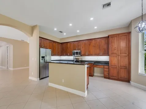 1929 Grey Falcon Circle SW Vero Beach FL 32962