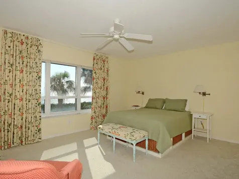 8820 S Sea Oaks Way Vero Beach FL 32963
