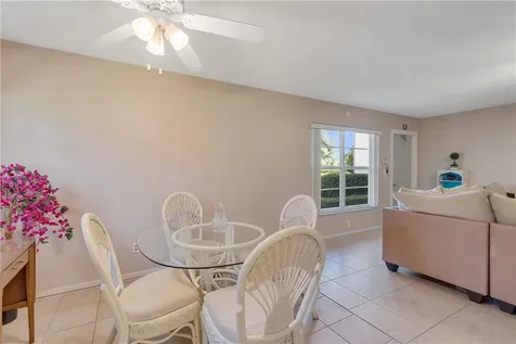16 Vista Palm Lane Vero Beach FL 32962