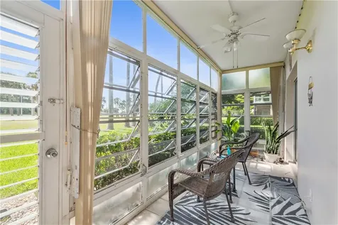 16 Vista Palm Lane Vero Beach FL 32962
