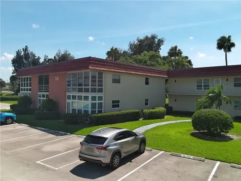 16 Vista Palm Lane Vero Beach FL 32962