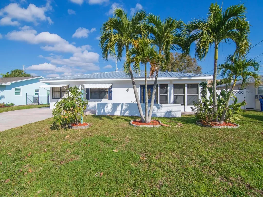 476 19th Place Vero Beach FL 32960