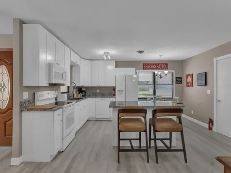 476 19th Place Vero Beach FL 32960