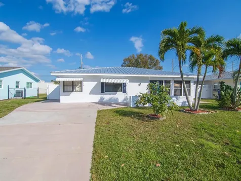 476 19th Place Vero Beach FL 32960