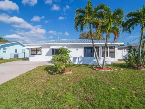 476 19th Place Vero Beach FL 32960