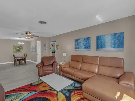 476 19th Place Vero Beach FL 32960