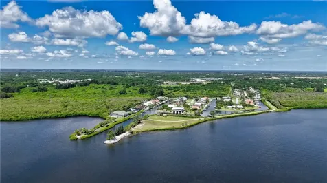 3500 Marsha Lane Vero Beach FL 32967