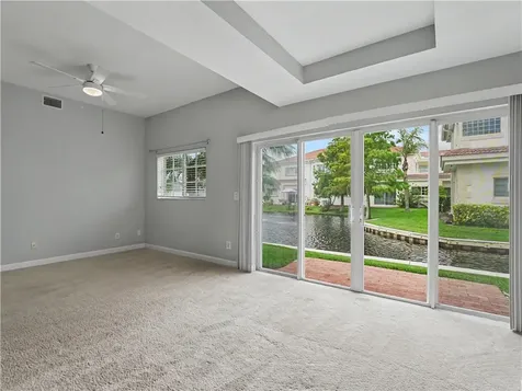 524 7th Square Vero Beach FL 32962