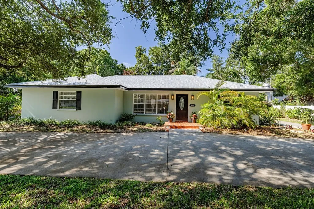 877 22nd Place Vero Beach FL 32960
