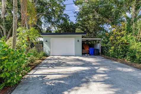877 22nd Place Vero Beach FL 32960
