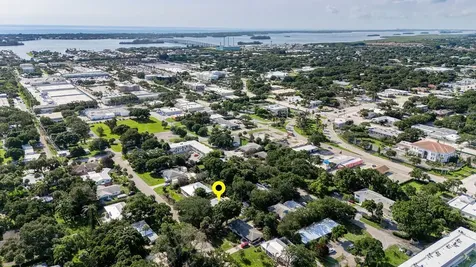 877 22nd Place Vero Beach FL 32960