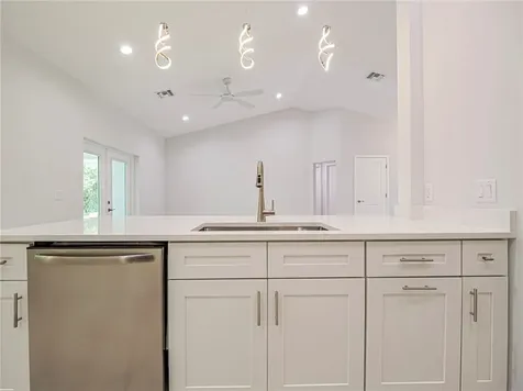 4865 61st Court Vero Beach FL 32967