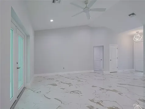 4865 61st Court Vero Beach FL 32967