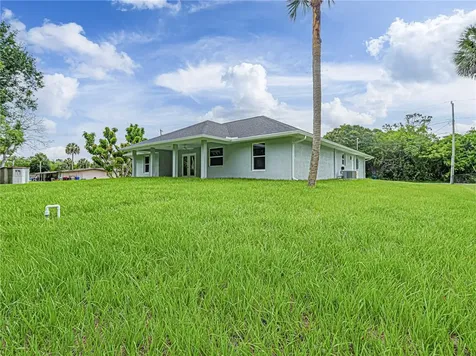 4865 61st Court Vero Beach FL 32967