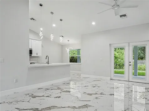 4865 61st Court Vero Beach FL 32967