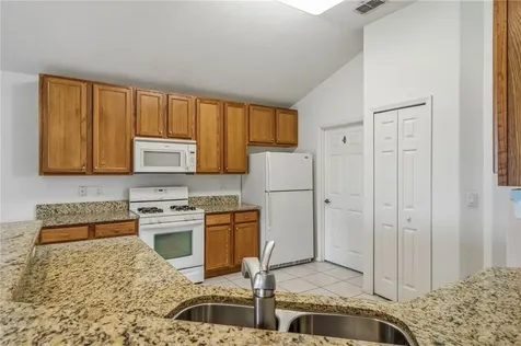635 Valencia Circle SW Vero Beach FL 32968