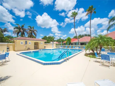 1733 Victoria Circle Vero Beach FL 32967