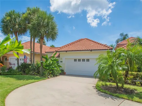 1733 Victoria Circle Vero Beach FL 32967