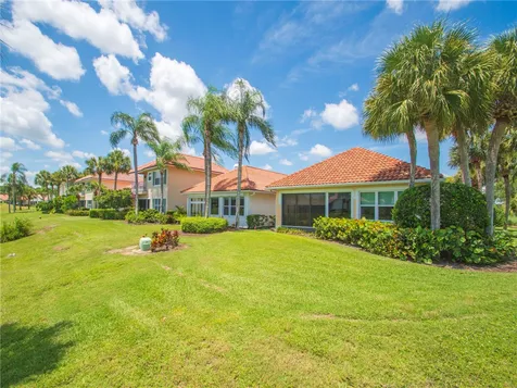 1733 Victoria Circle Vero Beach FL 32967