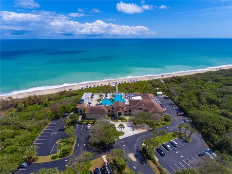 1733 Victoria Circle Vero Beach FL 32967