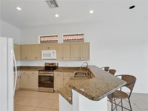 1733 Victoria Circle Vero Beach FL 32967