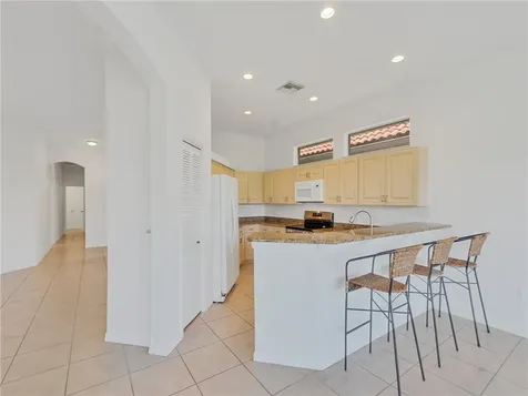 1733 Victoria Circle Vero Beach FL 32967