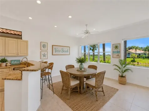 1733 Victoria Circle Vero Beach FL 32967