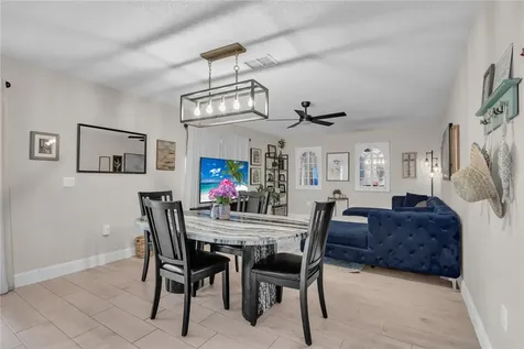 2566 12th Square SW Vero Beach FL 32968
