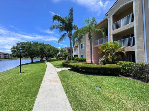 1650 N 42nd Circle Vero Beach FL 32967